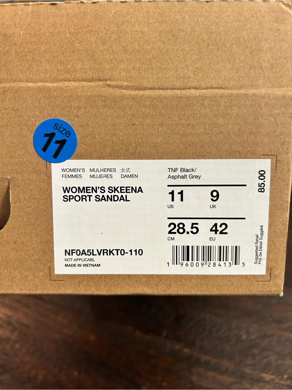 The North Face Black and Asphalt Grey Women's Skeena Sport Sandal - Size 11